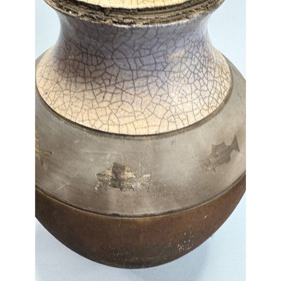 Signed Raku Tribal Pottery Sculpture Jar Spear & Fish Motif By Dickason 1993 - Picture 4 of 13